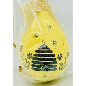 Patricia Breen Silhouette Egg Beeskep Ornament Bees Yellow Flowers 3.5 inch 2004
